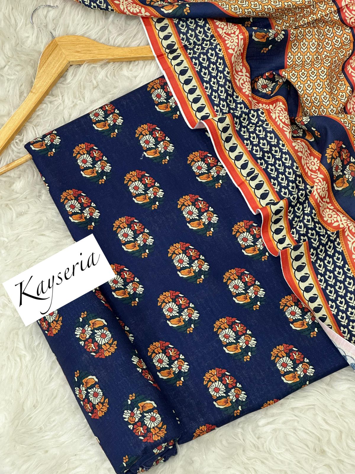 Kayseria Khaddar Winter Collection 2025 – 3PC Digital Printed Suit with Khaddar Shawl | Waffaa Store