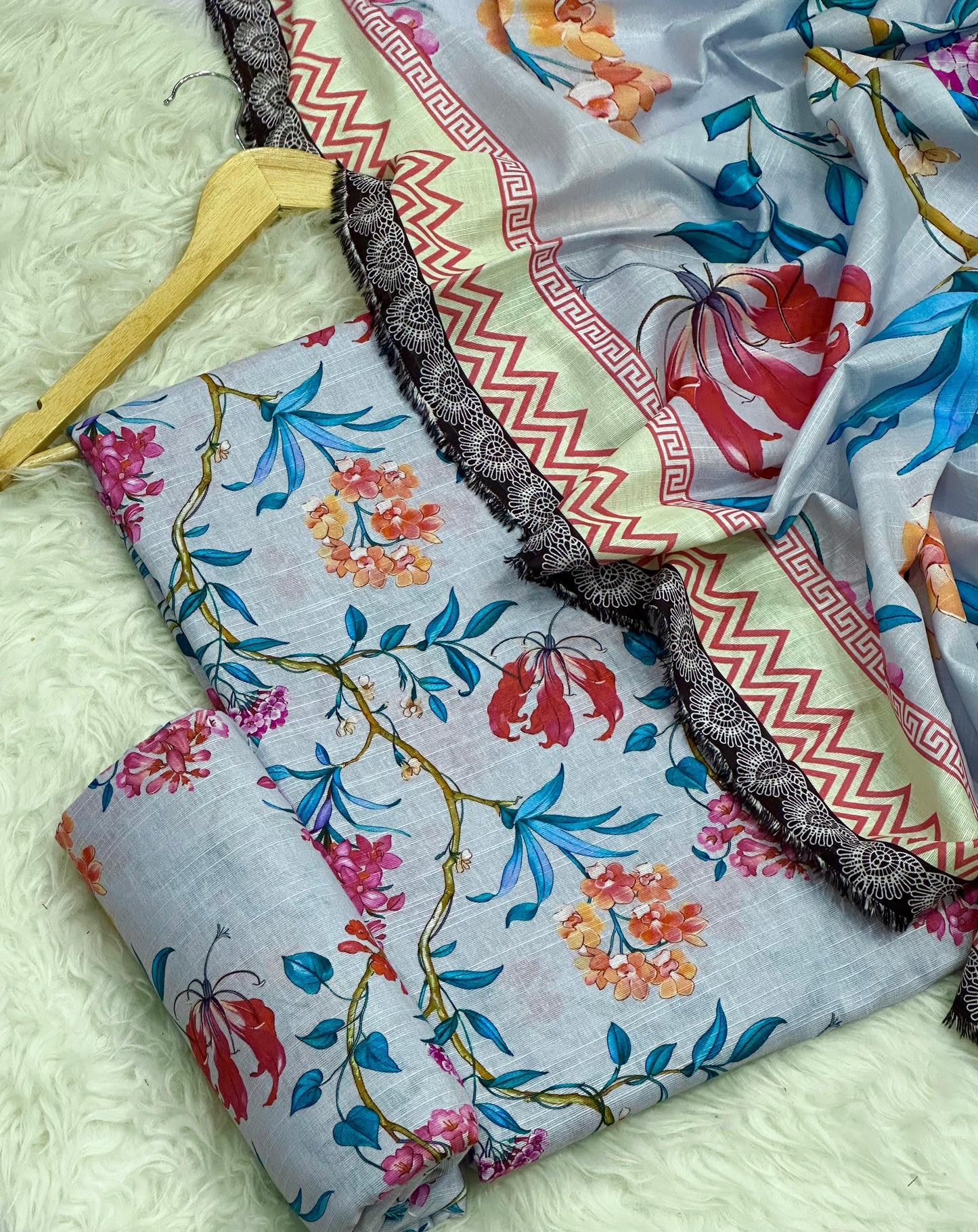 Khaadi Khaddar 3-Piece Winter Collection 2025 – Premium Digital Printed Khaddar Suit
