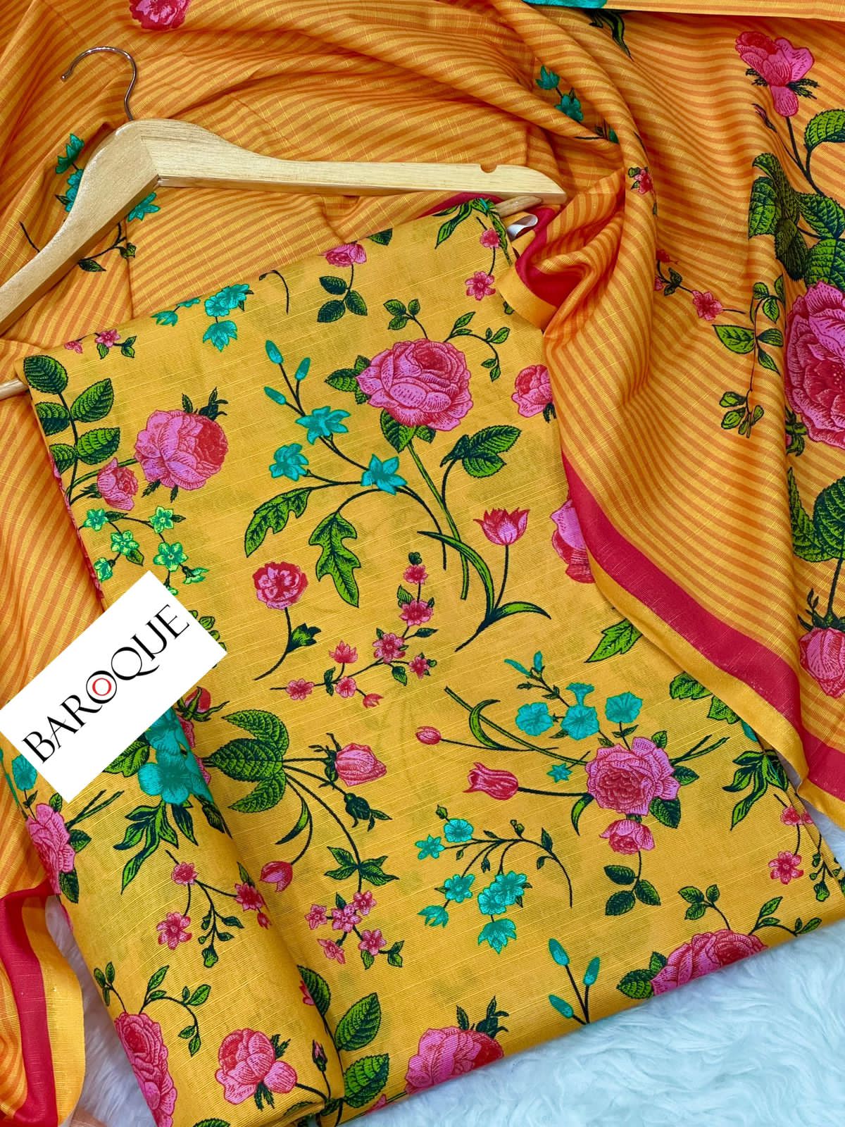 Baroque Khaddar 3-Piece Suit – Digital Printed Winter Collection 2025 | Waffaa