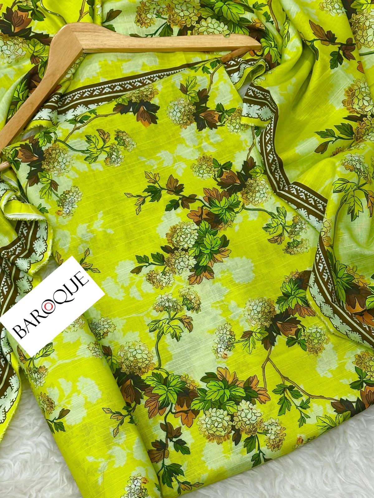 Baroque Khaddar 3-Piece Suit – Digital Printed Winter Collection 2025 | Waffaa