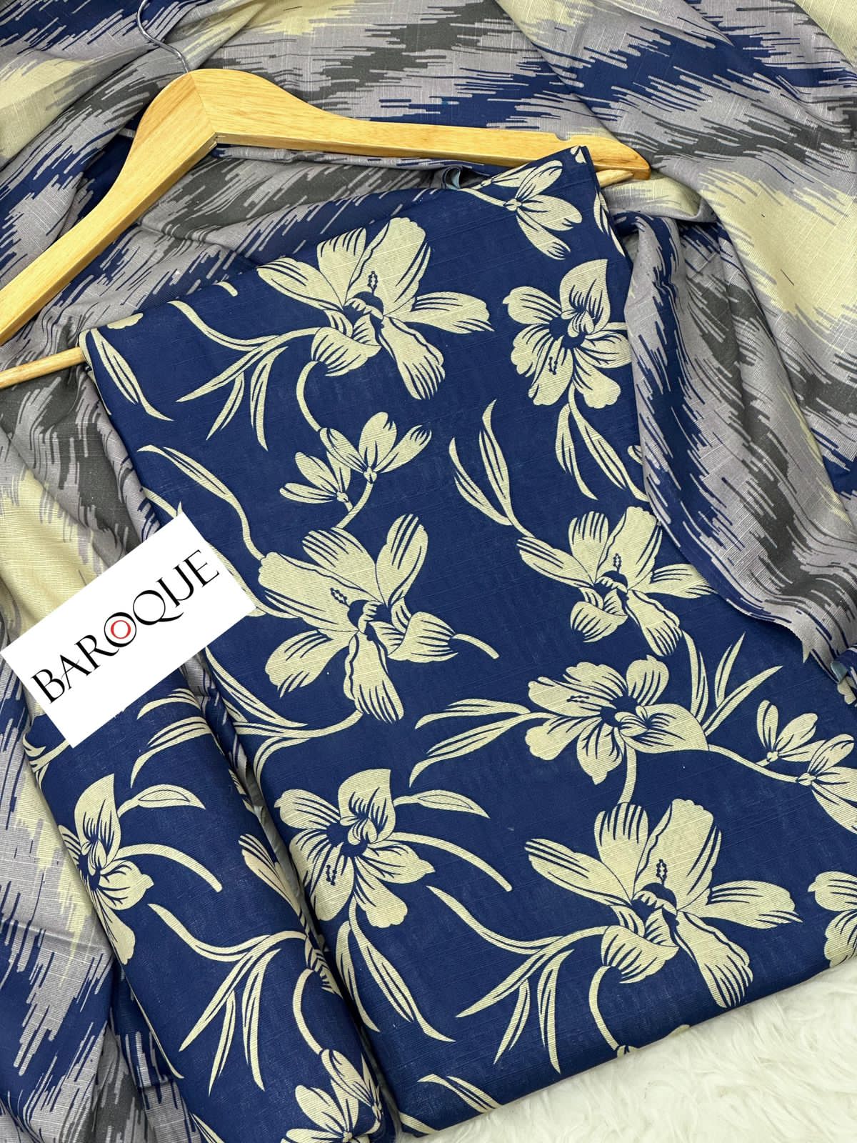 Baroque Khaddar 3-Piece Suit – Digital Printed Winter Collection 2025 | Waffaa