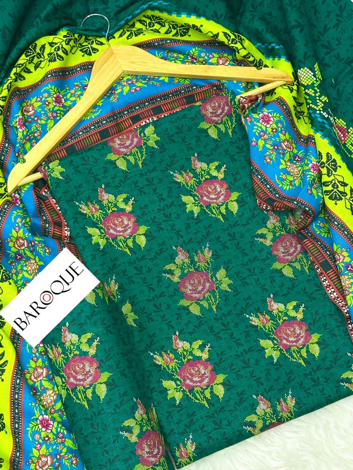 Baroque Khaddar 3-Piece Suit – Digital Printed Winter Collection 2025 | Waffaa